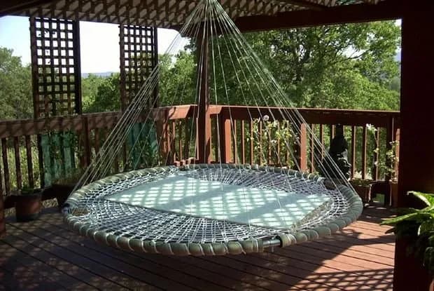 Co zrobić ze starej trampoliny? Kreatywne pomysły na recykling